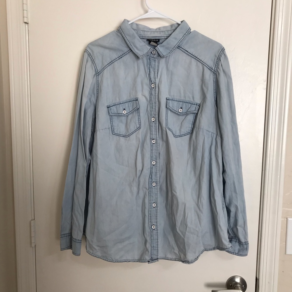 Torrid light wash chambray button up top